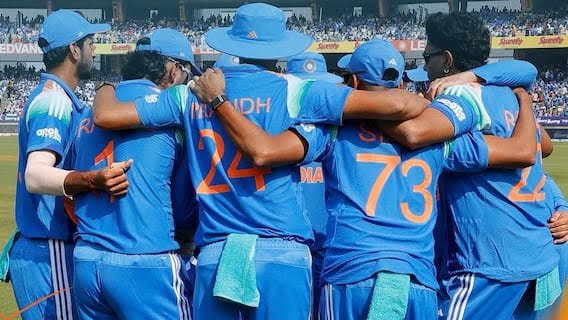 राजकोट वनडे में मिली भारत को हार, कौन सबसे बड़ा गुनाहगार