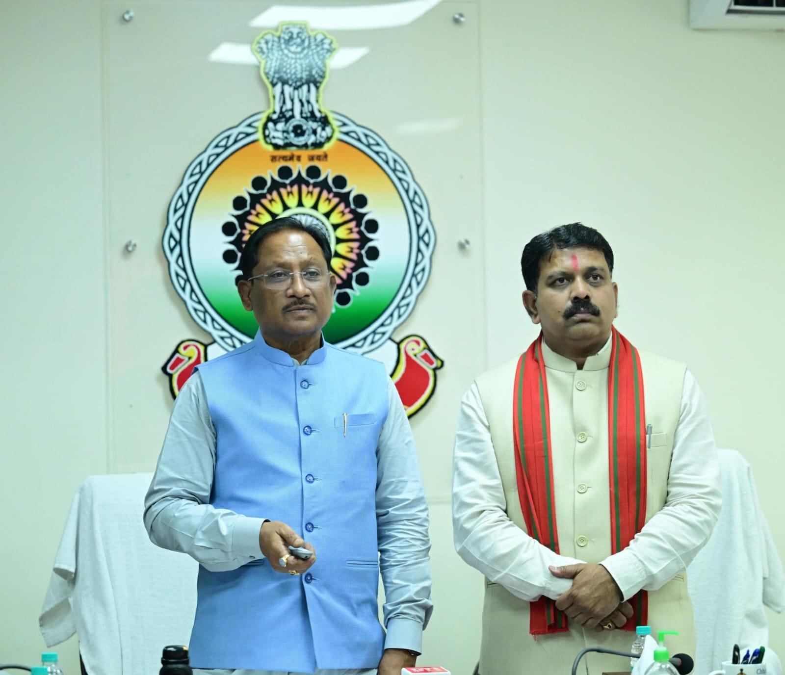 प्रदेश में शांति एवं सुरक्षा बनाए रखने में पुलिस के अदम्य साहस, शौर्य और बलिदान की अमिट पहचान बनेगा रजत जयंती पदक : मुख्यमंत्री साय