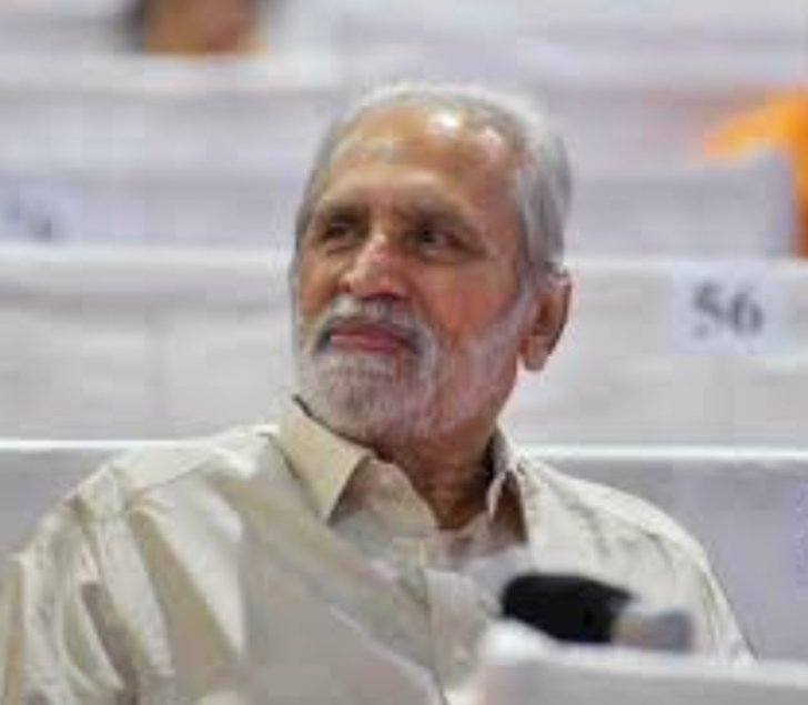 पूर्व केंद्रीय मंत्री सुरेश कलमाड़ी का 81 साल की उम्र में निधन पूर्व केंद्रीय मंत्री सुरेश कलमाड़ी का 81 साल की उम्र में निधन