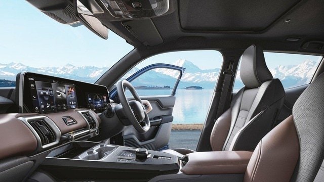 543 km रेंज वाली इस EV ने रचा इतिहास, भारत में लॉन्च से पहले ही 13,000+ यूनिट्स विदेश ….