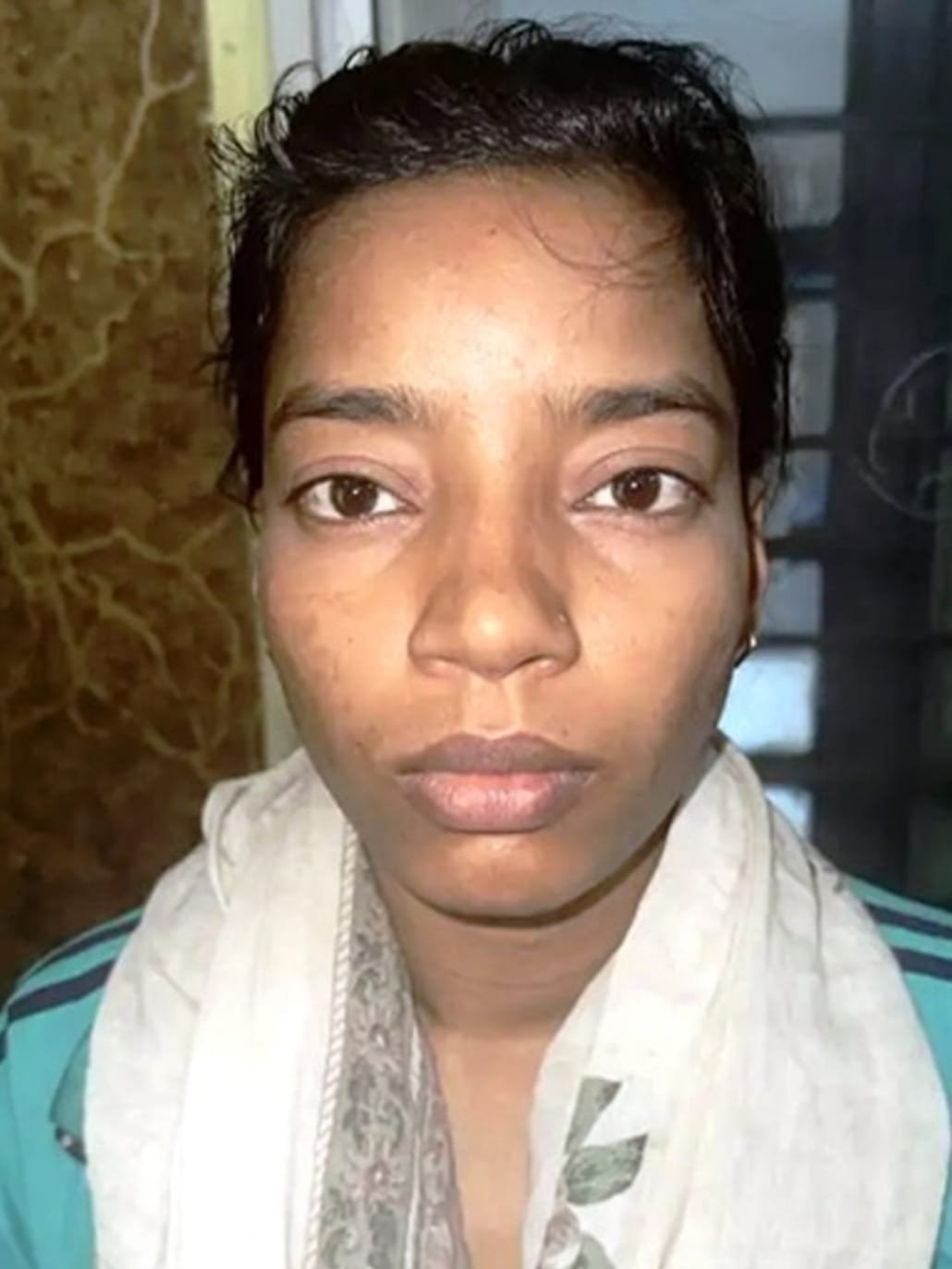 रिश्तों को झकझोर देने वाली वारदात, बेटी ने सोते हुए पिता की हत्या की रिश्तों को झकझोर देने वाली वारदात, बेटी ने सोते हुए पिता की हत्या की
