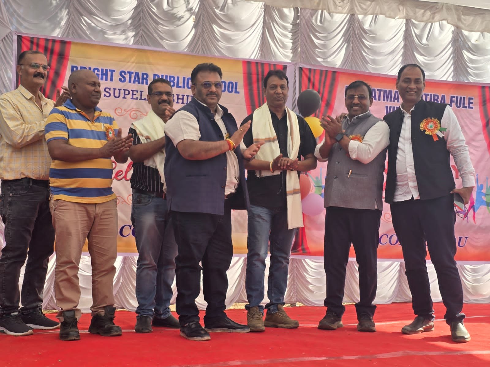 संयुक्त वार्षिक उत्सव में बच्चों की मनमोहक प्रस्तुतियां, दर्शक को किया मंत्रमुग्ध संयुक्त वार्षिक उत्सव में बच्चों की मनमोहक प्रस्तुतियां, दर्शक को किया मंत्रमुग्ध