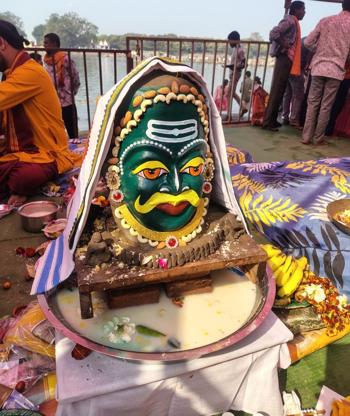 महाशिवरात्रि पर दुर्ग में आस्था का सैलाब, 34 शिवालयों में 550 जवान तैनात महाशिवरात्रि पर दुर्ग में आस्था का सैलाब, 34 शिवालयों में 550 जवान तैनात