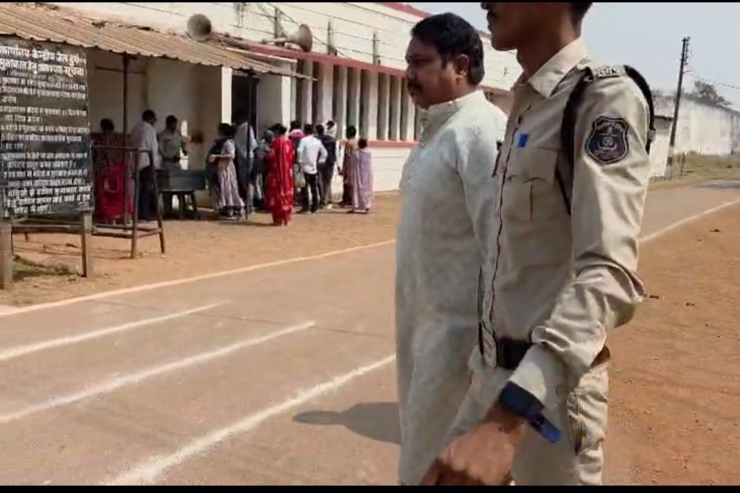 सोशल मीडिया पर आपत्तिजनक वीडियो वायरल करने वाला आरोपी गिरफ्तार