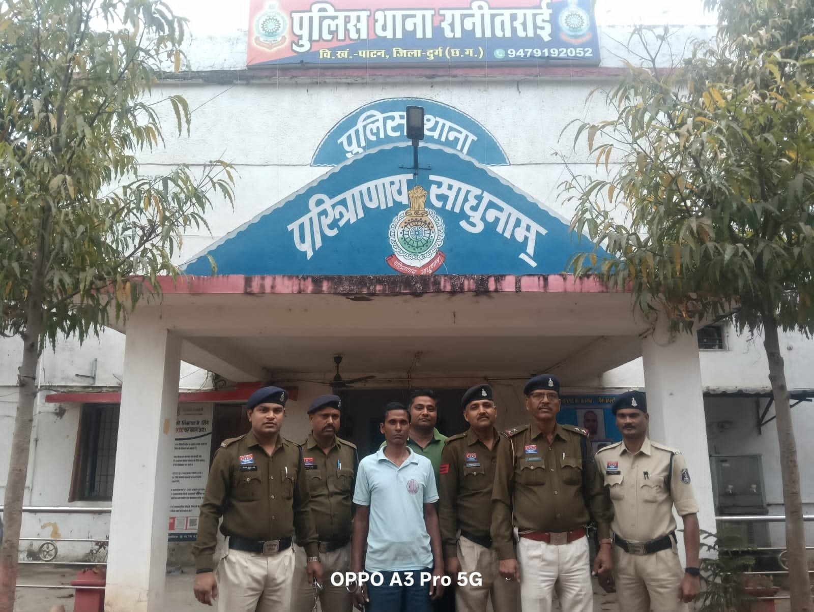 Durg पुलिस ने 12 घंटे में सुलझाया अंधे कत्ल की गुत्थी को, आरोपी गिरफ्तार Durg पुलिस ने 12 घंटे में सुलझाया अंधे कत्ल की गुत्थी को, आरोपी गिरफ्तार