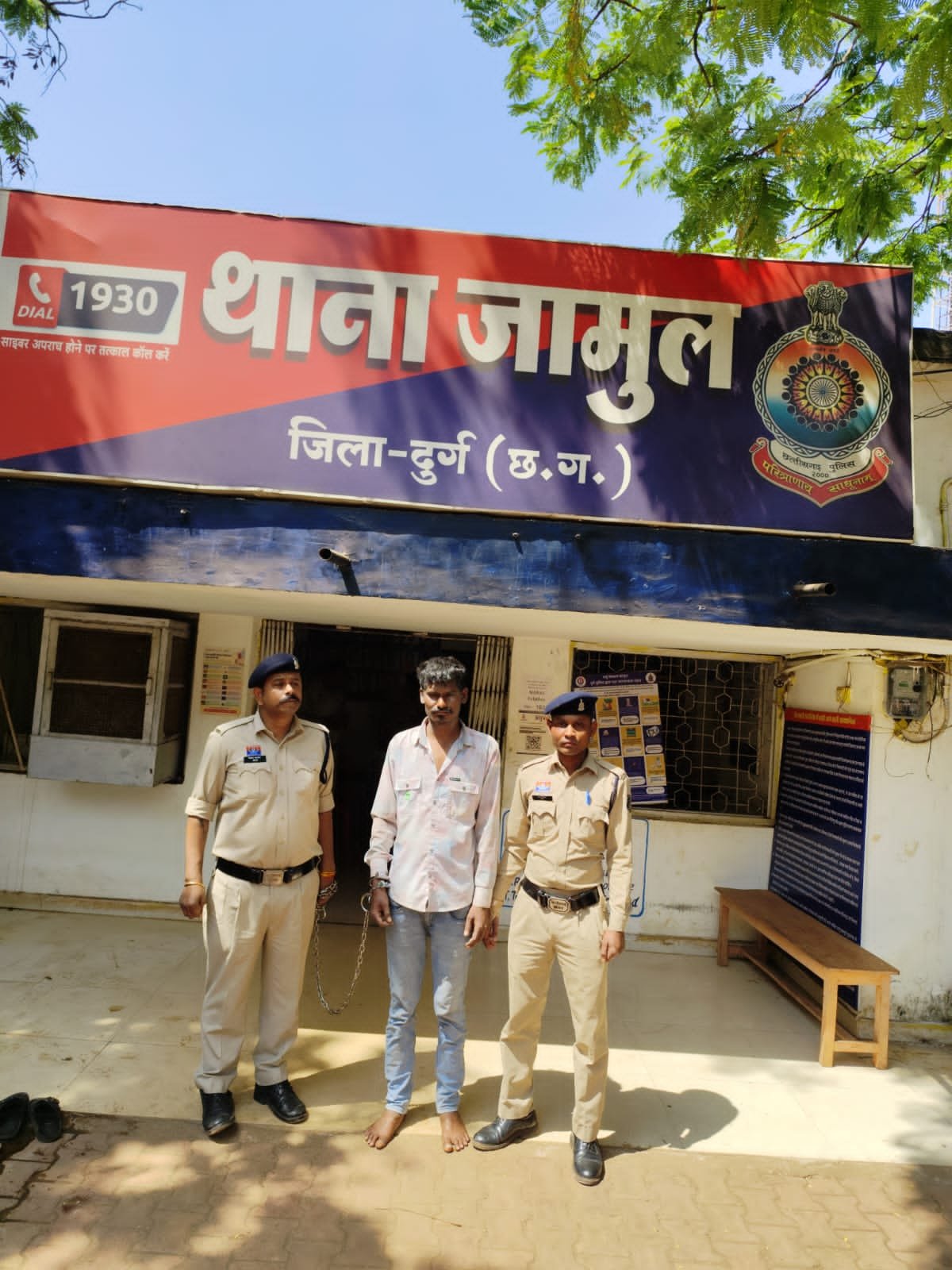 Bhilai में हत्या : रावणभाठा जामुल में पारिवारिक विवाद ने ली जान Bhilai में हत्या : रावणभाठा जामुल में पारिवारिक विवाद ने ली जान
