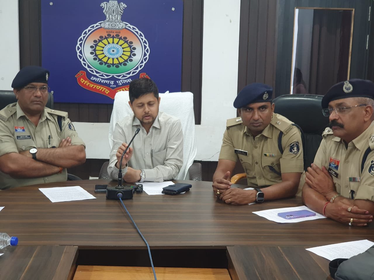 नशे की फैक्ट्री बना खेत: दुर्ग में 5.62 एकड़ में लगी 8 करोड़ की अफीम की फसल जप्त