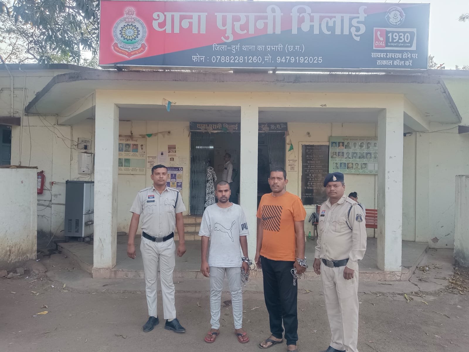 अपहरण बाद साइबर ठगी का खुलासा, झारखंड से सकुशल बरामद हुआ भिलाई का बालक अपहरण बाद साइबर ठगी का खुलासा, झारखंड से सकुशल बरामद हुआ भिलाई का बालक