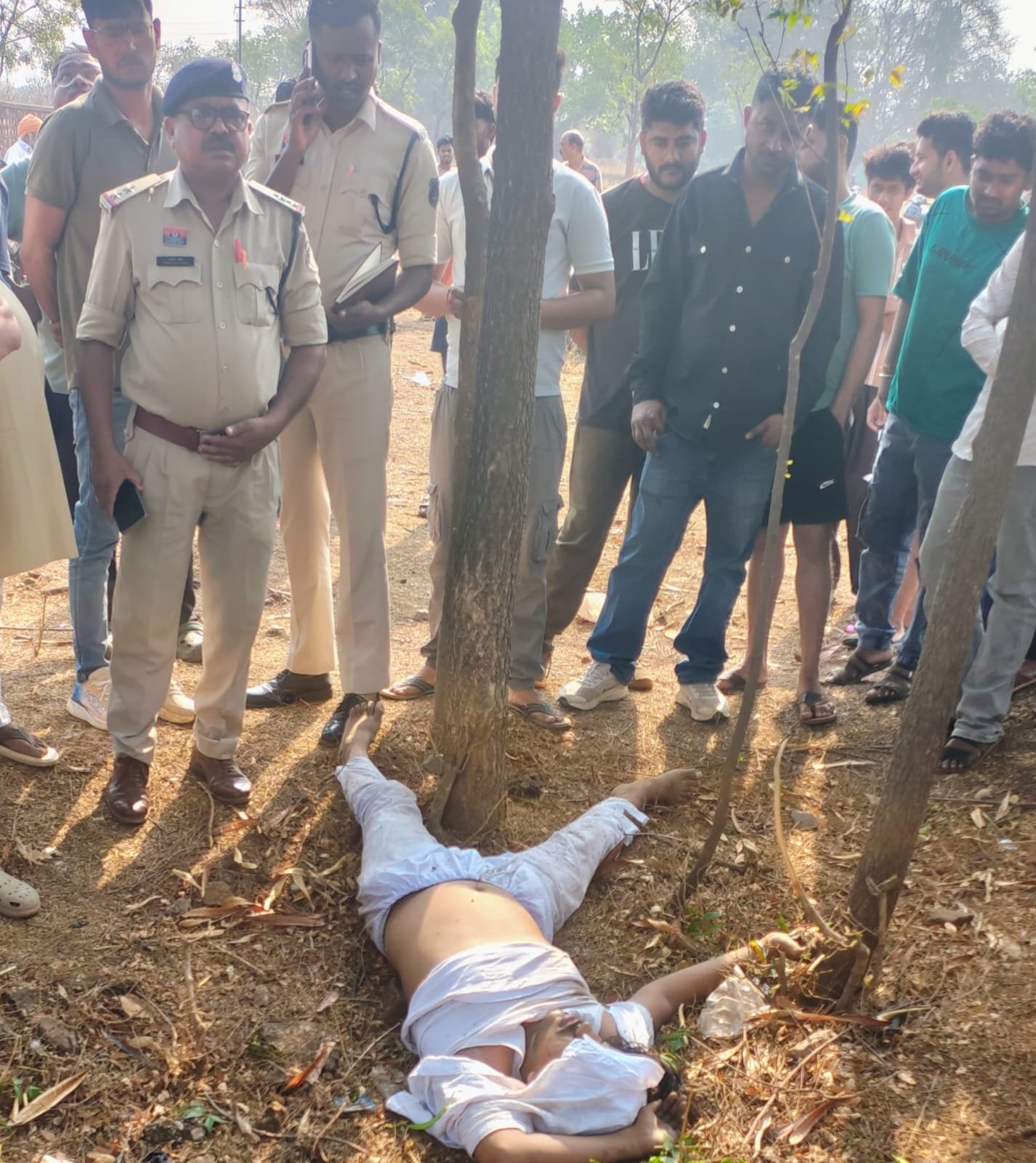 टावर से कूदकर छात्र ने दी जान, वाहन क्षतिग्रस्त होने से था तनाव में