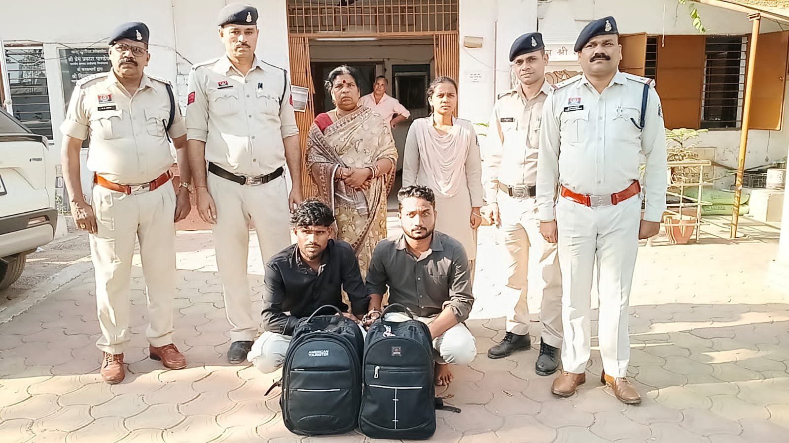 सुख नशे के खिलाफ दुर्ग पुलिस की बड़ी कार्रवाई, तस्करी गिरोह का भंडाफोड़