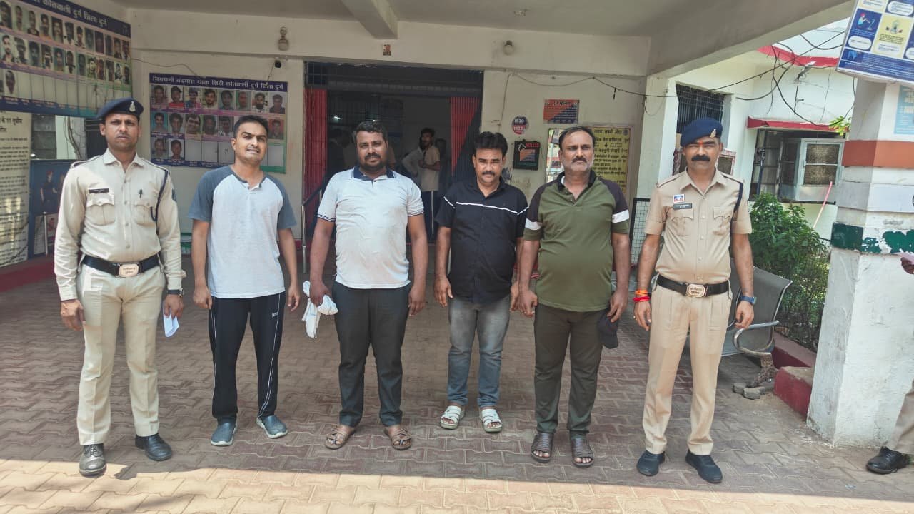 ऑनलाइन IPL सट्टा मामले में दुर्ग पुलिस की कार्रवाई, 4 और आरोपी गिरफ्तार