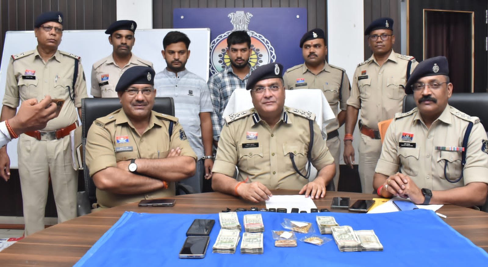 दिनदहाड़े चोरी करने वाला अंतरराज्यीय गिरोह बेनकाब, दुर्ग पुलिस की बड़ी कार्रवाई