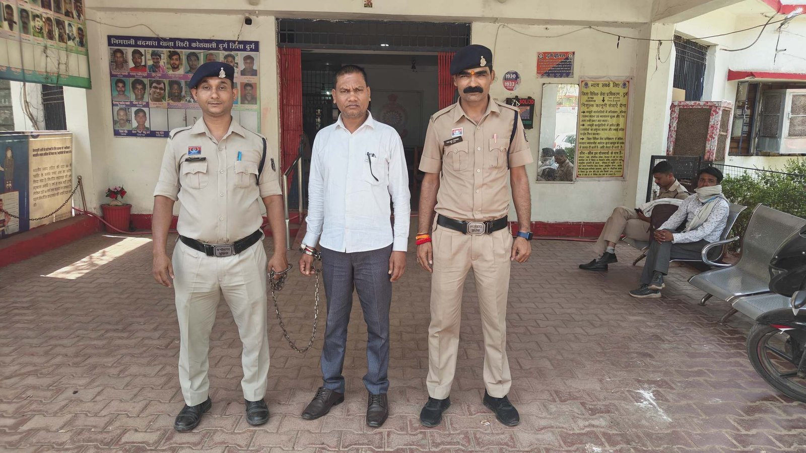 दुर्ग : बीटकॉईन निवेश के नाम पर 7.50 लाख की ठगी, आरोपी रायपुर से गिरफ्तार