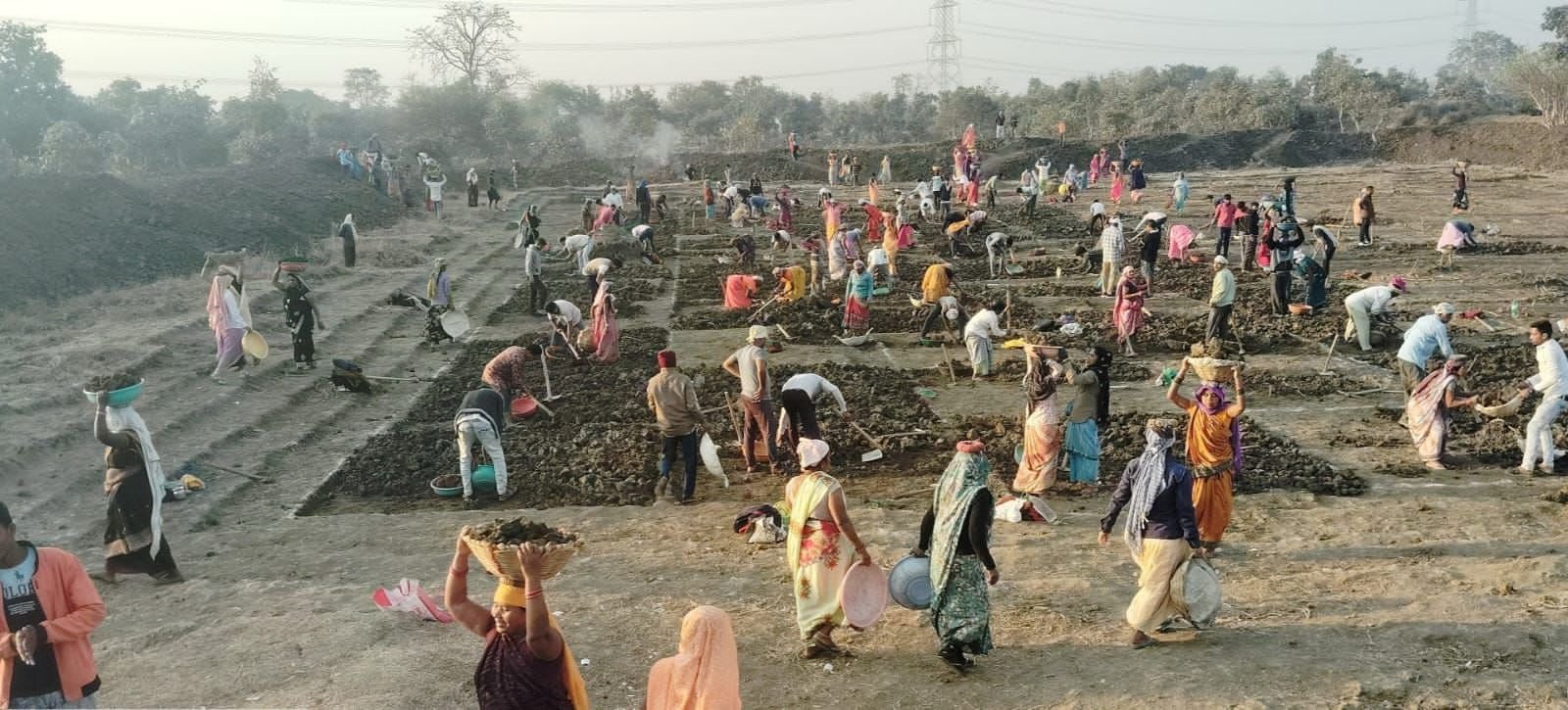 जल संरक्षण का महाअभियान: मनरेगा से गांवों में बढ़ रहा जल भंडार व हरियाली