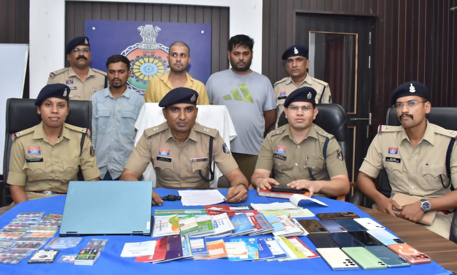 ऑनलाइन सट्टा नेटवर्क का भंडाफोड़, 3 अंतर्राज्यीय आरोपी गिरफ्तार