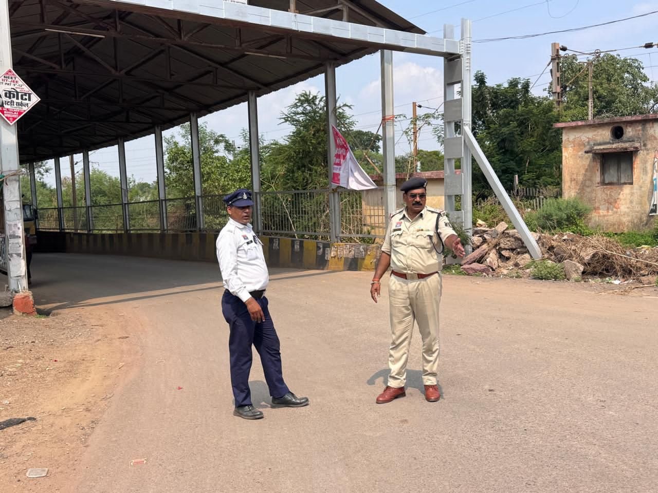 दो माह तक बंद रहेगा सिरसा गेट अंडर ब्रिज, यातायात पुलिस ने जारी किए वैकल्पिक मार्ग दो माह तक बंद रहेगा सिरसा गेट अंडर ब्रिज, यातायात पुलिस ने जारी किए वैकल्पिक मार्ग