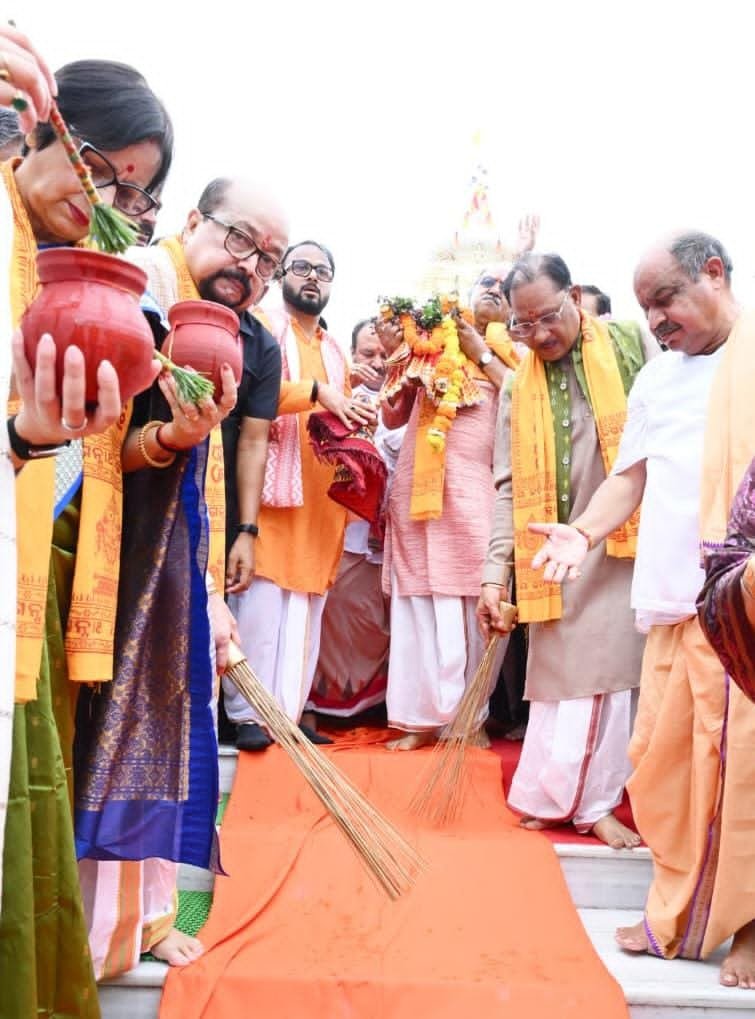 रथयात्रा हमारी आस्था, लोकसंस्कृति, सामाजिक समरसता और जनभागीदारी का जीवंत महापर्व : मुख्यमंत्री विष्णुदेव साय