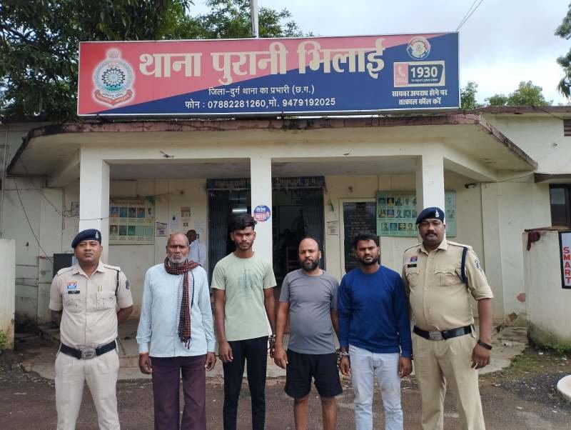 रास्ता देने को लेकर विवाद बना खूनी झगड़ा, जैक रॉड और हॉकी स्टिक से हमला