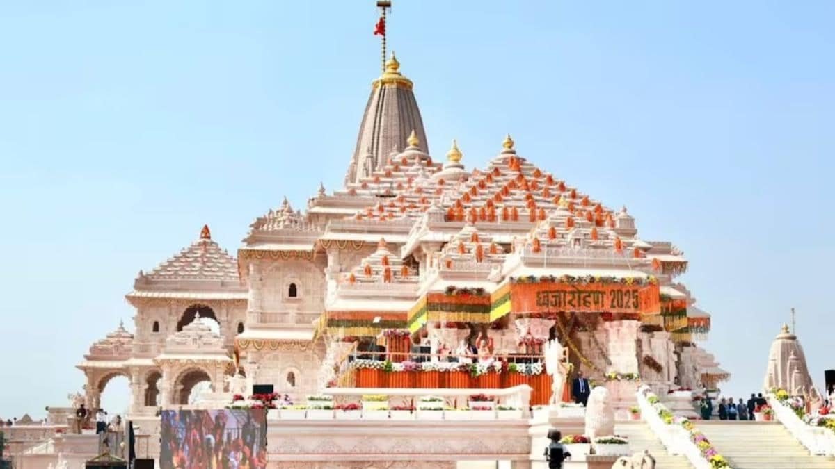 राम मंदिर के नाम महिला ने दिया 4 करोड़ का चेक, खाते में निकले सिर्फ 3 रुपये… राम मंदिर के नाम महिला ने दिया 4 करोड़ का चेक, खाते में निकले सिर्फ 3 रुपये…