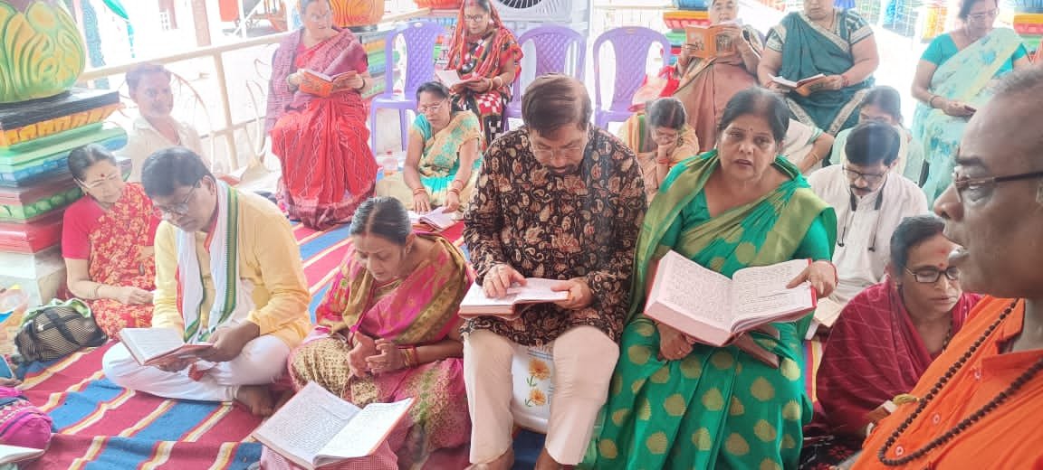 श्रावण मास परायण का शुभारंभ : सेक्टर-6 जगन्नाथ मंदिर में एक माह तक होगा संपूर्ण रामायण पाठ श्रावण मास परायण का शुभारंभ : सेक्टर-6 जगन्नाथ मंदिर में एक माह तक होगा संपूर्ण रामायण पाठ