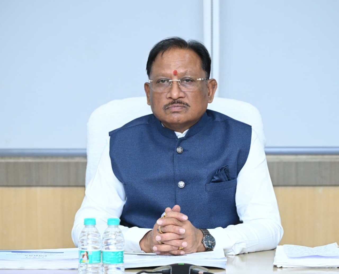 सुशासन की नई व्यवस्था : पारस पोर्टल से हर माह होगी योजनाओं की समीक्षा, लापरवाही पर मुख्यमंत्री साय सख्त