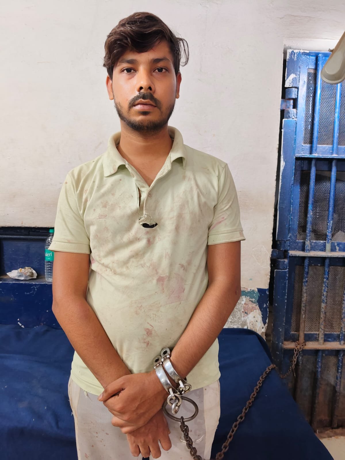 चॉइस सेंटर के लेन-देन को लेकर भाइयों में विवाद, बड़े ने छोटे भाई की कुल्हाड़ी मारकर की हत्या