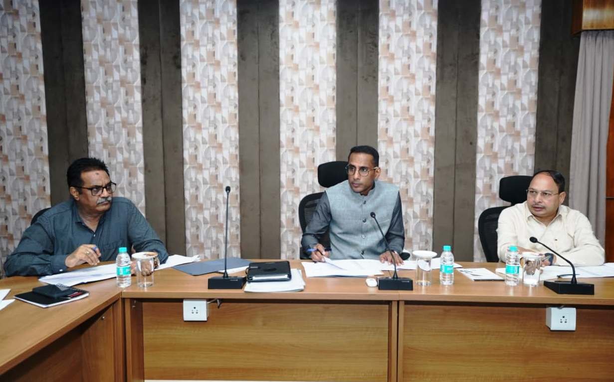 बस्तर में सड़क कनेक्टिविटी बढ़ाने पर जोर, दिसंबर तक पूरे होंगे सड़क-पुलों के काम