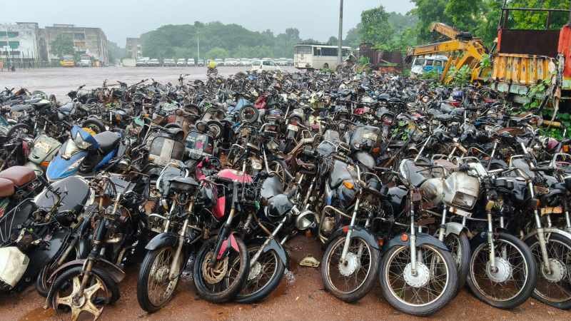 दुर्ग जिले में 343 लावारिस दोपहिया वाहनों की होगी नीलामी