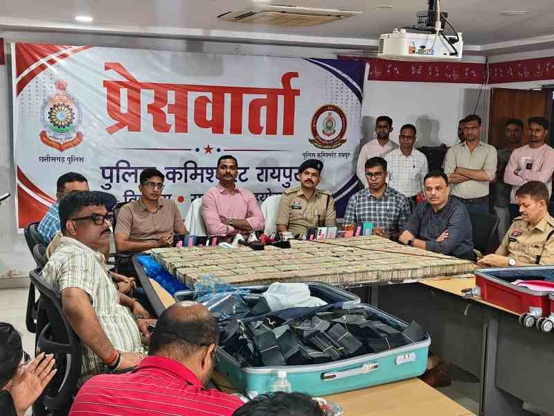 Wash & Wash / Black currency Scam का अंतरराज्यीय गिरोह बेनकाब Wash & Wash / Black currency Scam का अंतरराज्यीय गिरोह बेनकाब