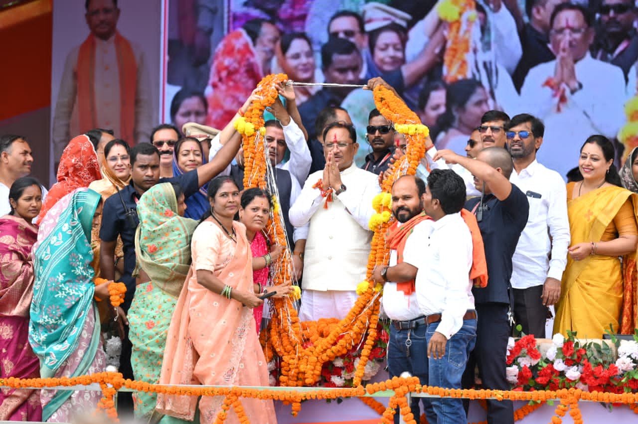 बहनों की आत्मनिर्भरता व चेहरे की मुस्कान ही हमारी सबसे बड़ी खुशी – CM साय