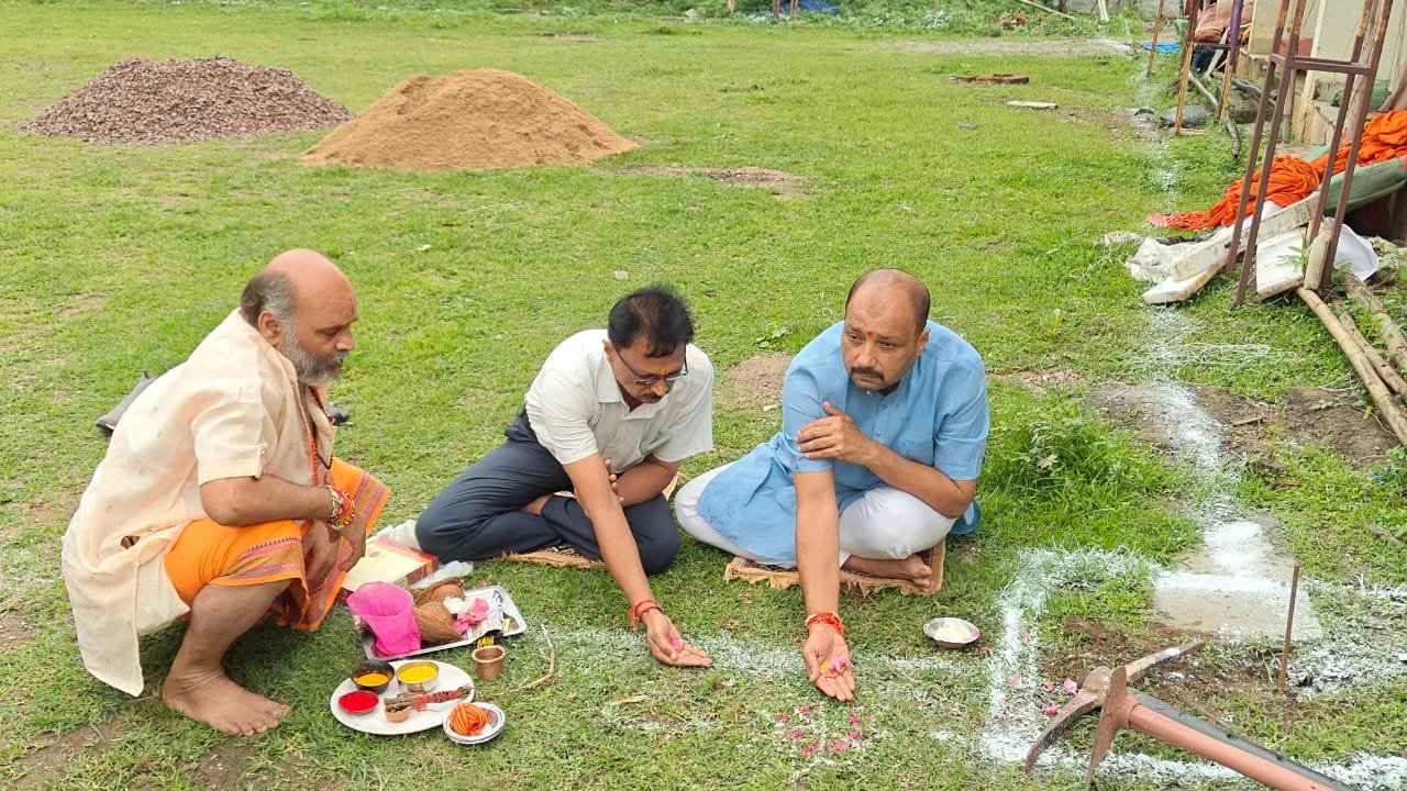 महाराणा प्रताप भवन सेक्टर 07 में डोम शेड के लिए हुआ भूमिपूजन