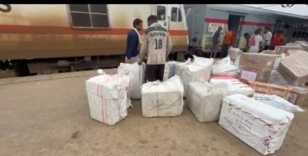 रायपुर स्टेशन से 500 किलो नकली पनीर अमरकंटक एक्सप्रेस से जब्त