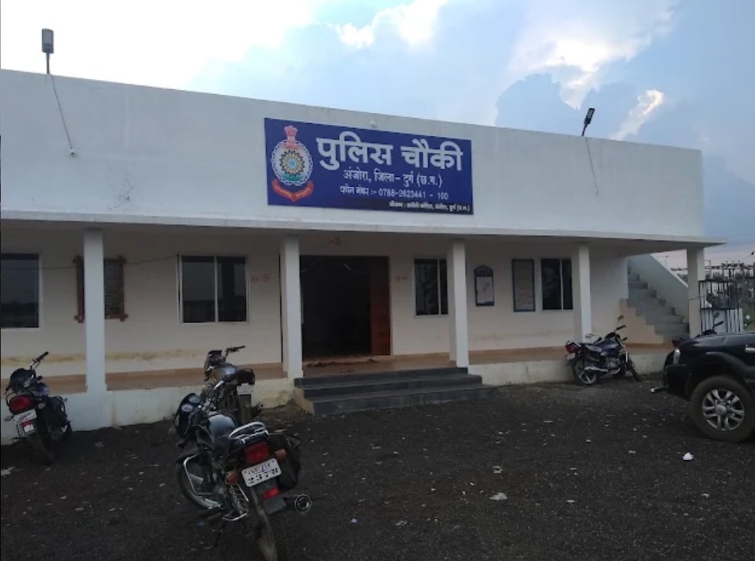 बर्फानी बाबा के दर्शन को निकले बाइक सवार हादसे का शिकार, युवती की मौत