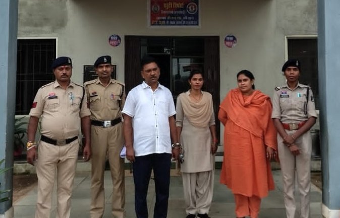 Durg में प्रयोगशाला में नौकरी लगाने का झांसा देकर 5.42 लाख की धोखाधड़ी Durg में प्रयोगशाला में नौकरी लगाने का झांसा देकर 5.42 लाख की धोखाधड़ी