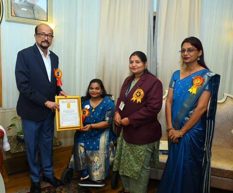 दृष्टिबाधित विद्यार्थियों को शिक्षा की मुख्यधारा से जोड़ने के लिए और अधिक प्रयास जरूरी -राज्यपाल रमेन डेका दृष्टिबाधित विद्यार्थियों को शिक्षा की मुख्यधारा से जोड़ने के लिए और अधिक प्रयास जरूरी -राज्यपाल रमेन डेका