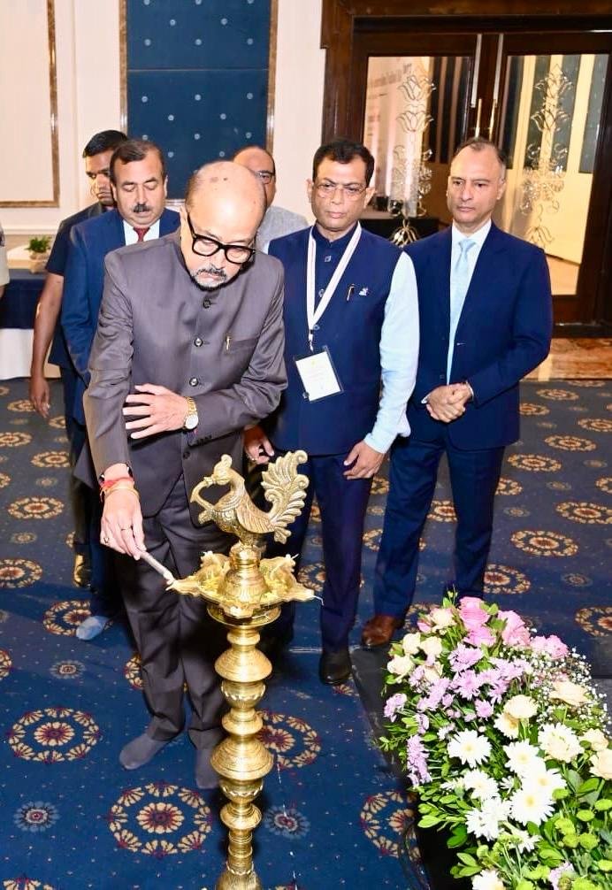 नवा रायपुर 32वें अखिल भारतीय राज्य निर्वाचन आयुक्त सम्मेलन का भव्य शुभारंभ नवा रायपुर 32वें अखिल भारतीय राज्य निर्वाचन आयुक्त सम्मेलन का भव्य शुभारंभ