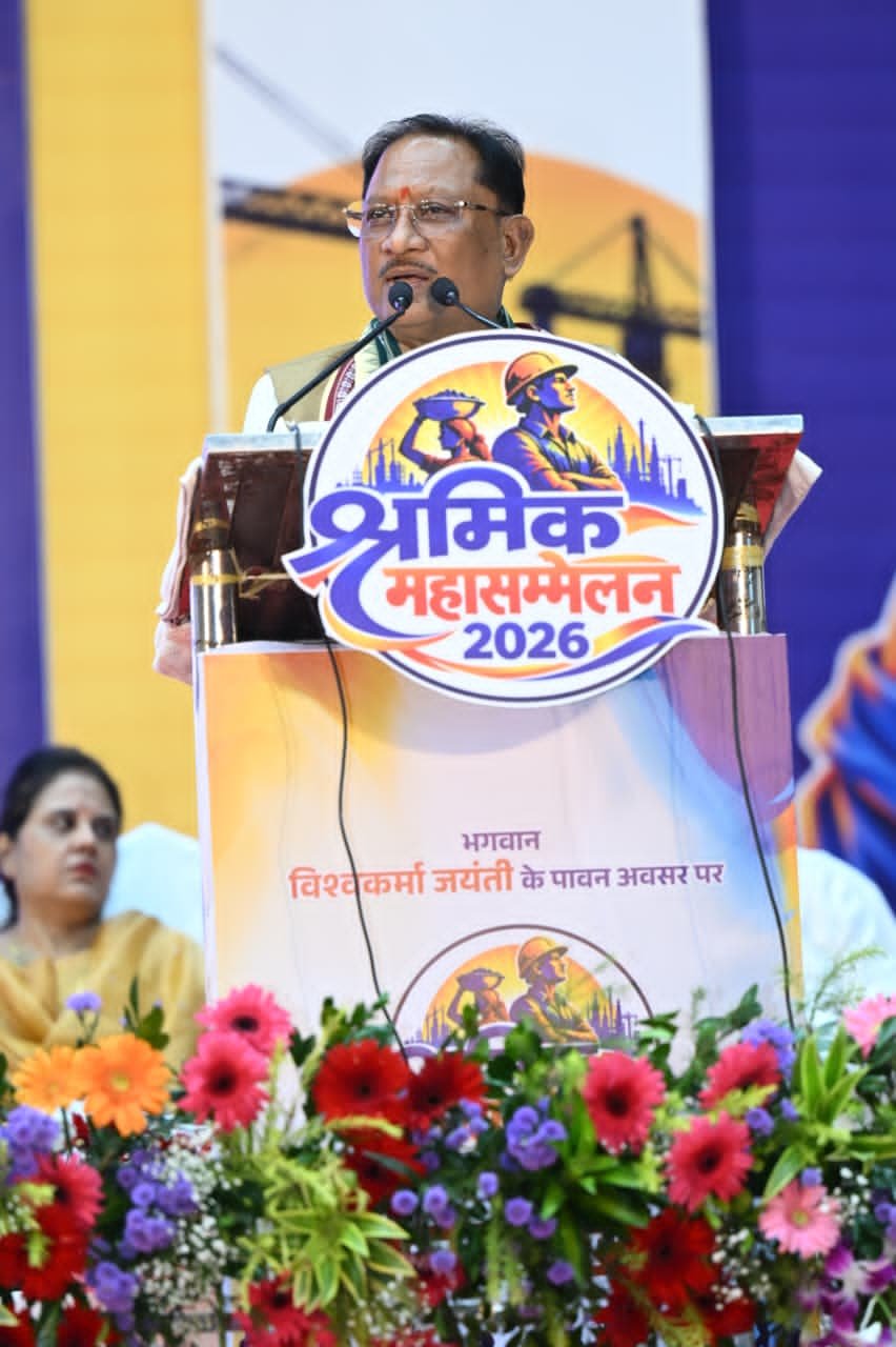 श्रमवीरों के परिश्रम व पसीने से हो रहा समृद्ध छत्तीसगढ़ का निर्माण : CM विष्णुदेव
