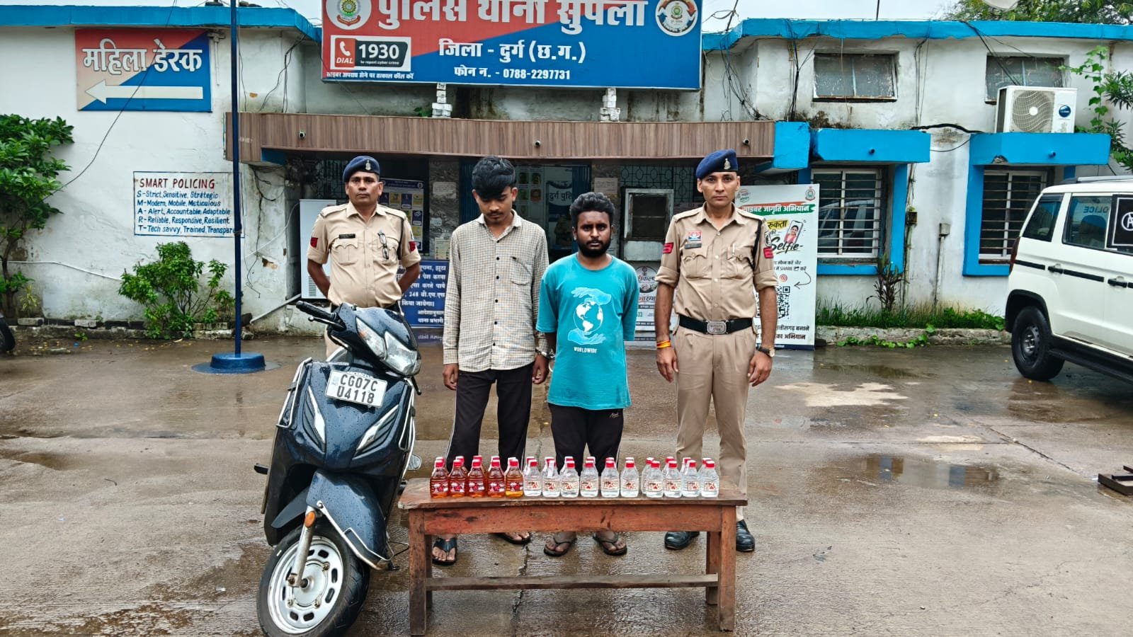 ऑपरेशन विश्वास: अवैध शराब के खिलाफ दुर्ग पुलिस का शिकंजा, 5 आरोपी गिरफ्तार