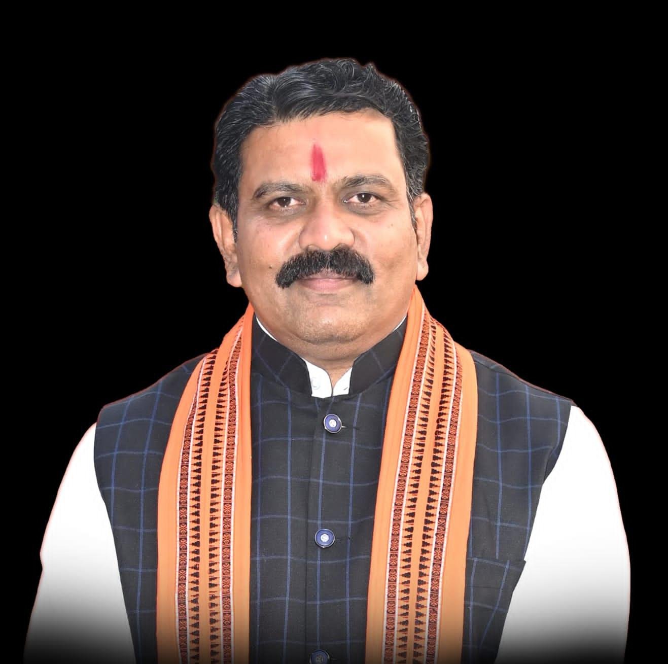 उप मुख्यमंत्री विजय शर्मा का सख्त रुख, PM आवास निर्माण में अनियमितता, 2 ठेकेदार के विरुद्ध FIR दर्ज