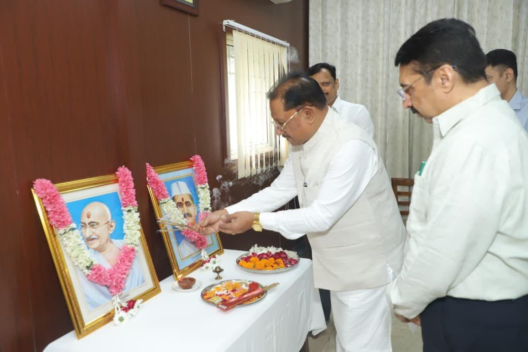 सत्य, अहिंसा व सादगी के आदर्श हमें राष्ट्रसेवा की प्रेरणा देते रहेंगे : CM विष्णु देव साय