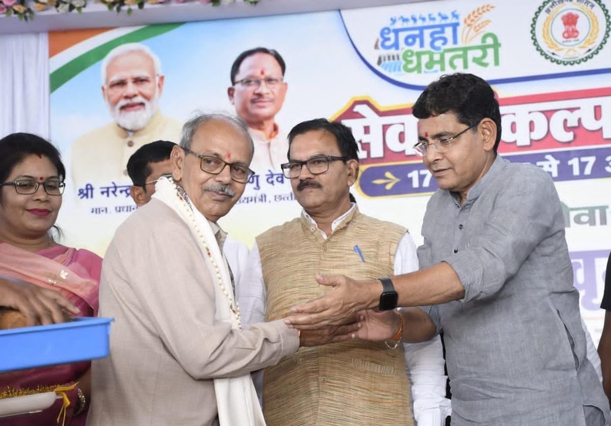 सेवा संकल्प अभियान’ अंतर्राष्ट्रीय वृद्धजनदिवस 500 बुजुर्गों का शॉल-श्रीफल से सम्मान सेवा संकल्प अभियान’ अंतर्राष्ट्रीय वृद्धजनदिवस 500 बुजुर्गों का शॉल-श्रीफल से सम्मान