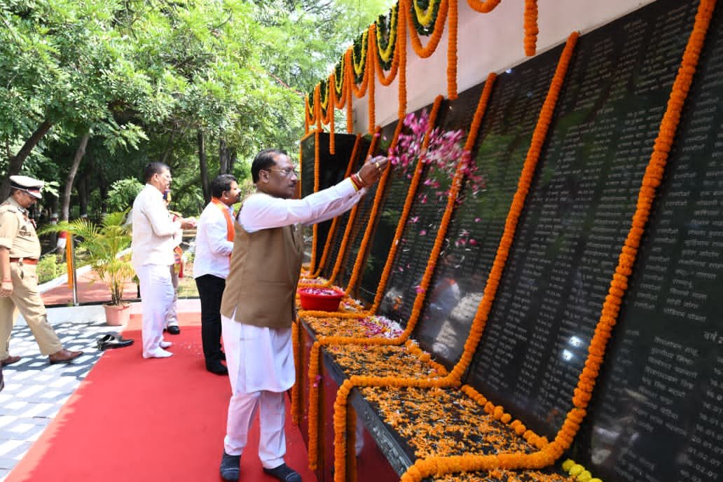 वीर जवानों के अदम्य साहस व सर्वोच्च बलिदान से छत्तीसगढ़ में शांति व सुरक्षा का नया अध्याय : CM विष्णु देव साय